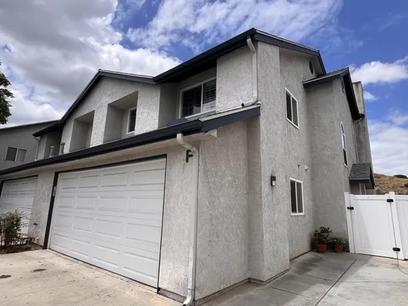 1130 Sumner Ave APT F, El Cajon, CA 92021
