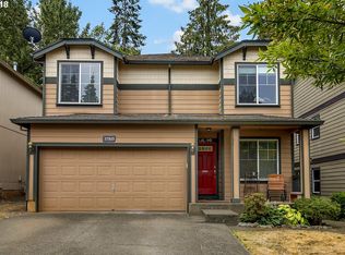 37810 Hamilton Ridge Dr, Sandy, OR 97055