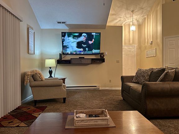 baseboard heat, ceiling fan