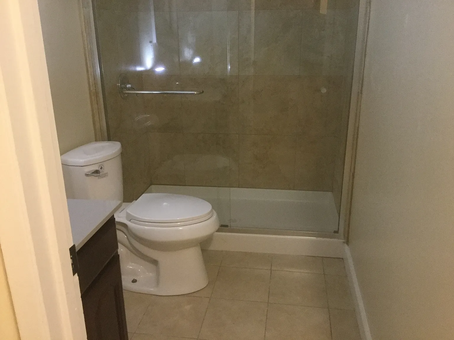 2 bed, 800 sqft, $2,600 — Photo 2