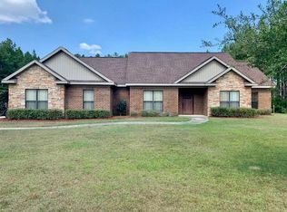 15232 Celeste Rd, Chunchula, AL 36521