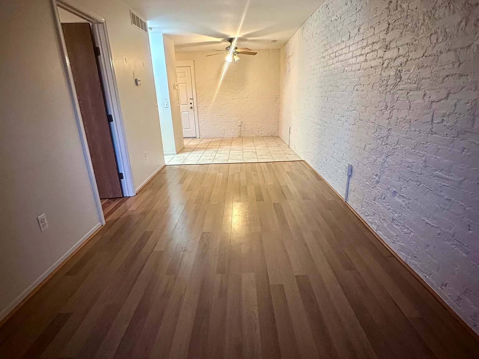 54 S Broadway St — Photo 4