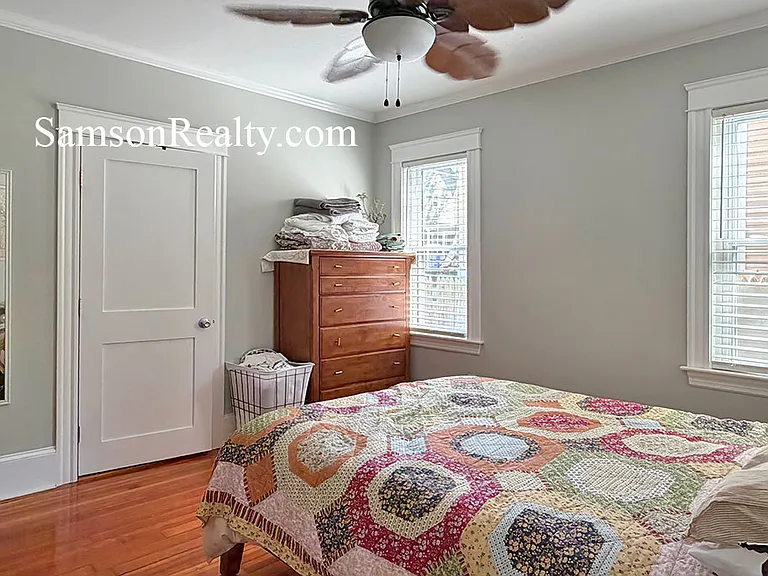 129 Abbott St #1 — Photo 11