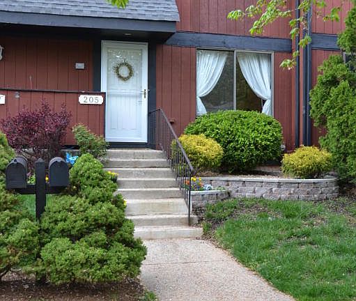 2nd image of 205 Balsam Pl