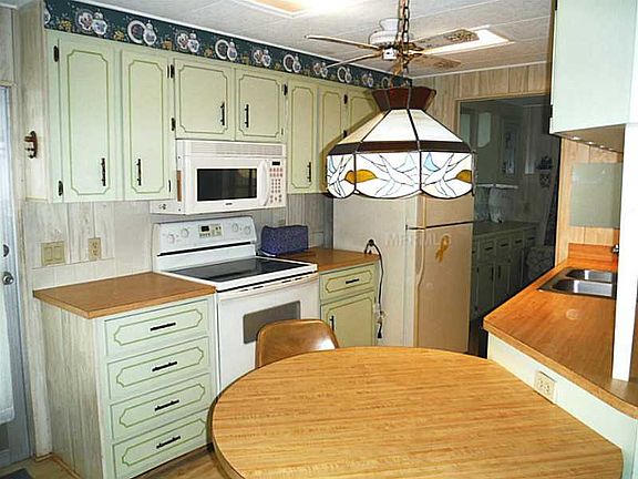3rd image of 89 Cedar Elm Dr #6