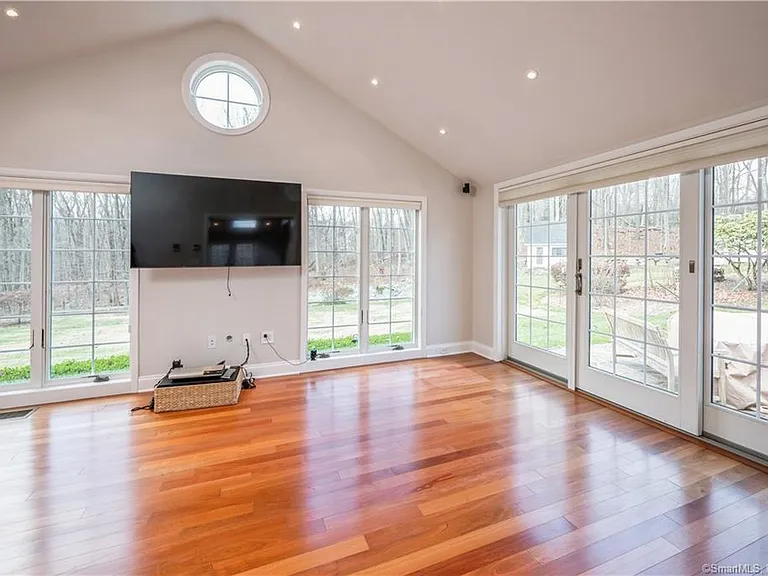 2428 Long Ridge Rd — Photo 17