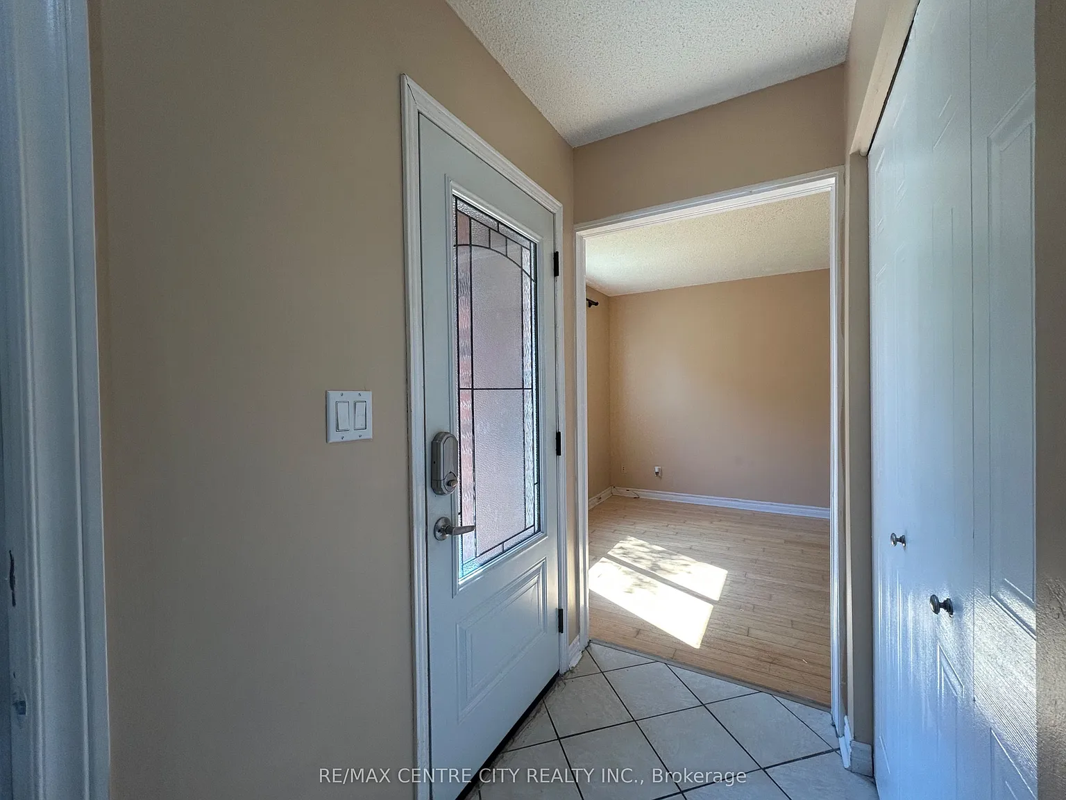 5 bed, $2,750 — Photo 4
