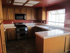 4th image of 8865 Bridalsmith Dr