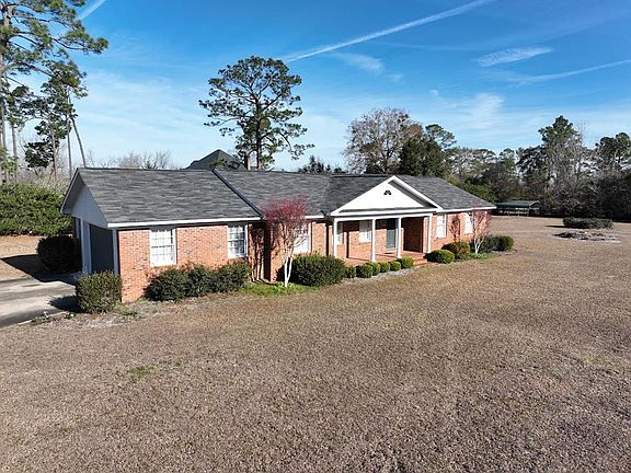 3rd image of 3290 Lauren Ln
