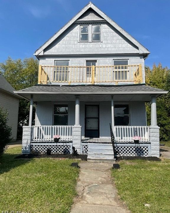 1st image of 8909 Fuller Ave