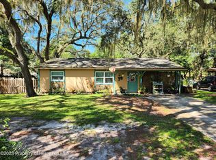 6130 Idle A While Cir, Dade City, FL 33523