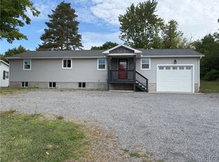 2977 Seneca Tpke, Canastota, NY 13032
