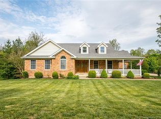 5293 Cedarway Dr NE, Corydon, IN 47112