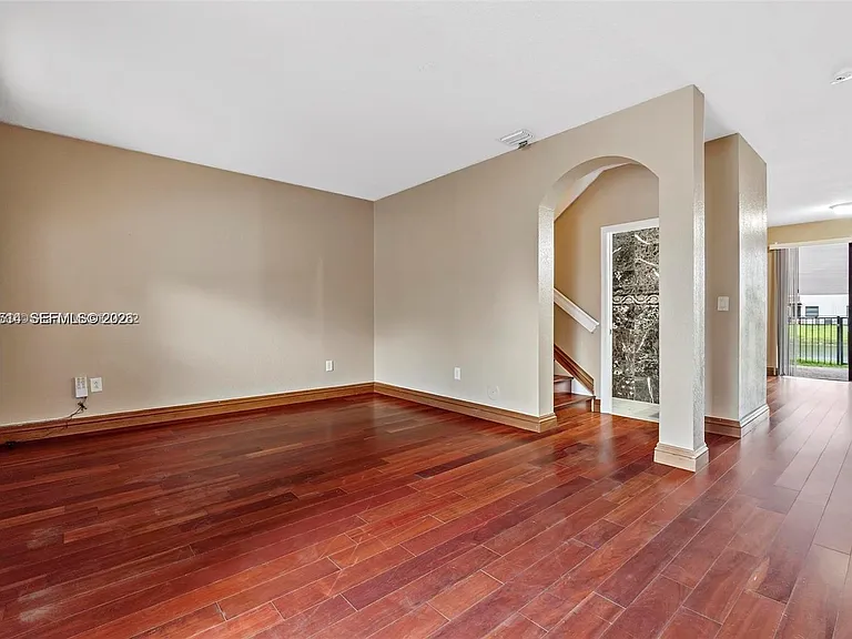 11238 SW 238th St — Photo 7