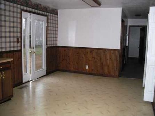4th image of 706 Mary Agnes Dr