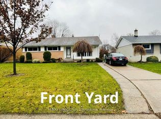 4071 Churchill Dr, Windsor, ON N9G 2E6