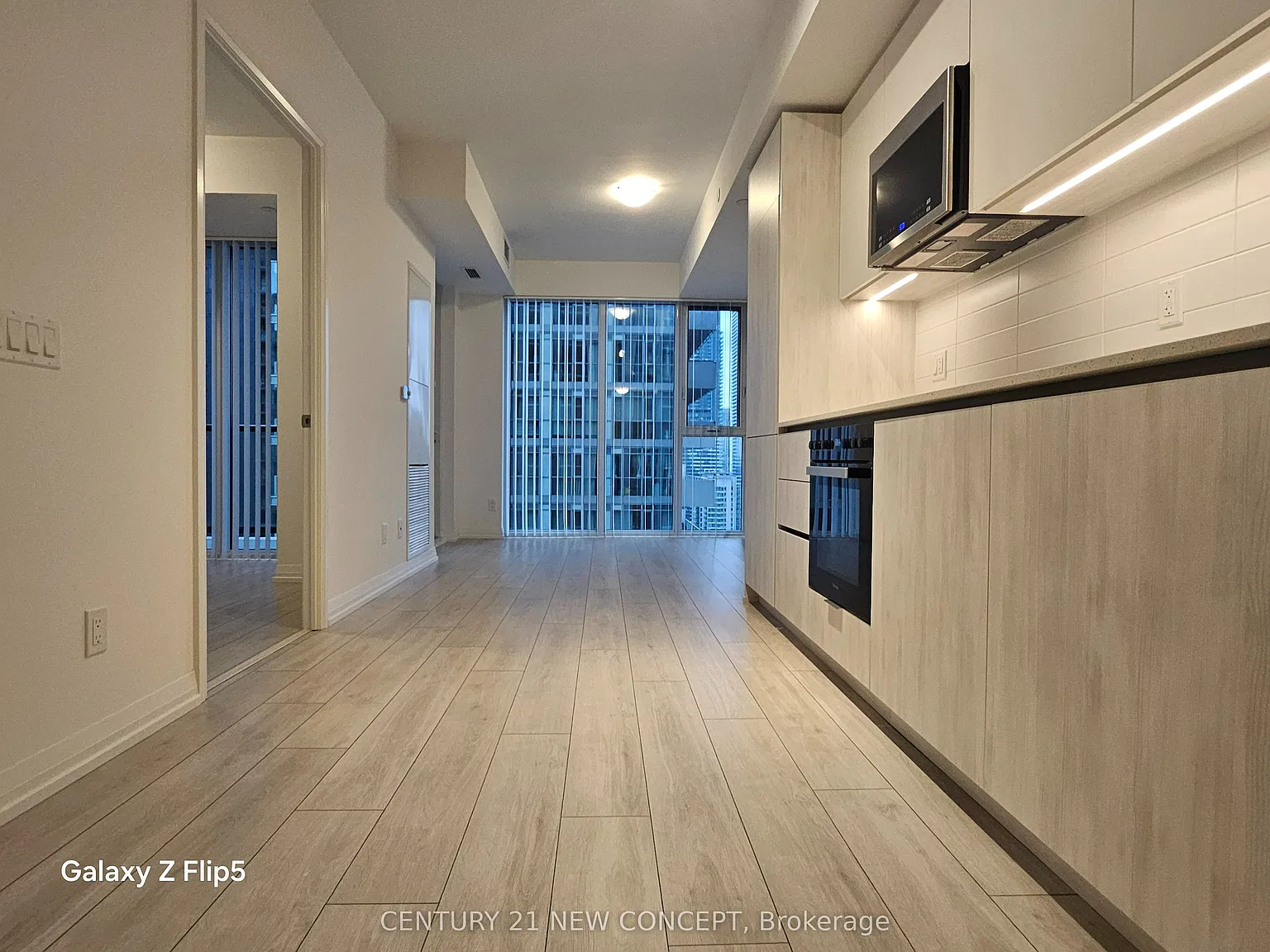 1 bed, $2,400 — Photo 1