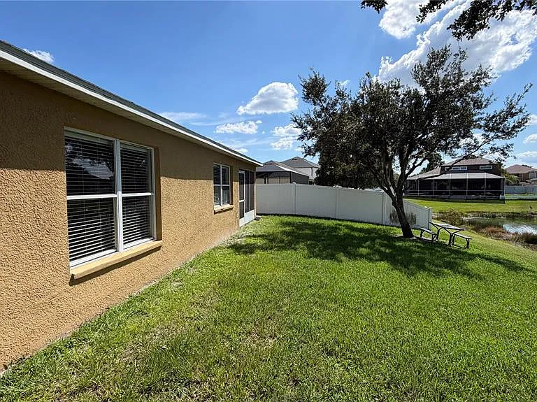 31205 Bridgegate Dr — Photo 34