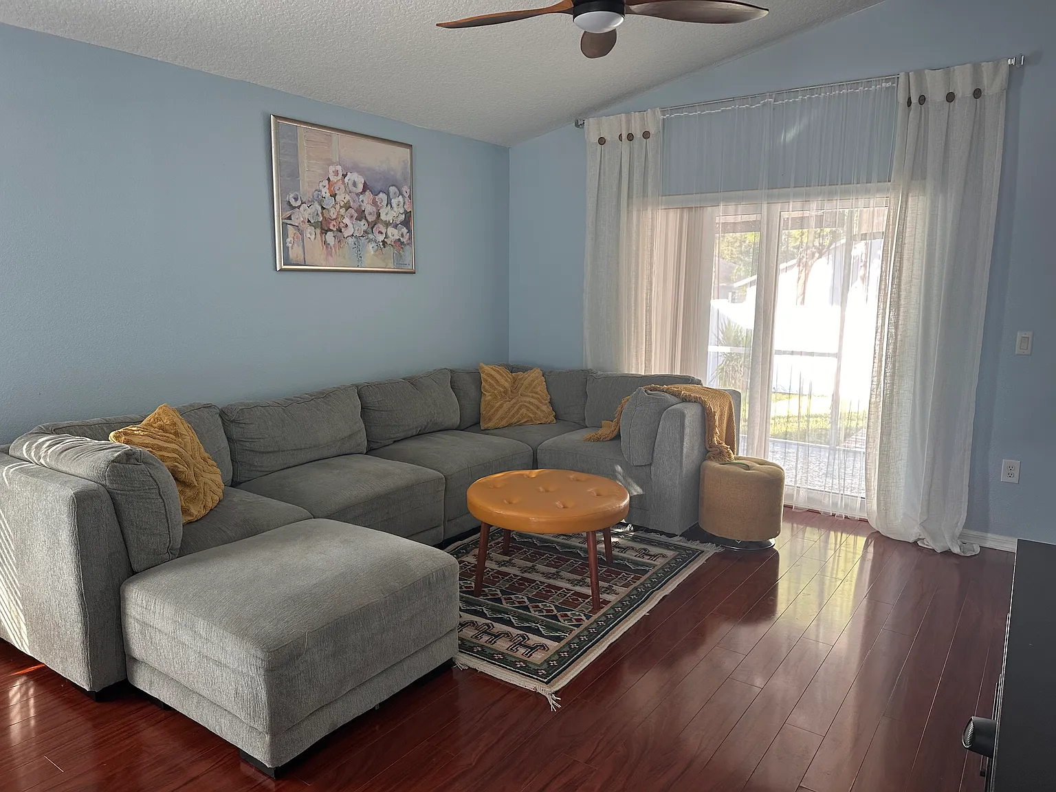 7749 Prospect Hill Cir — Photo 4