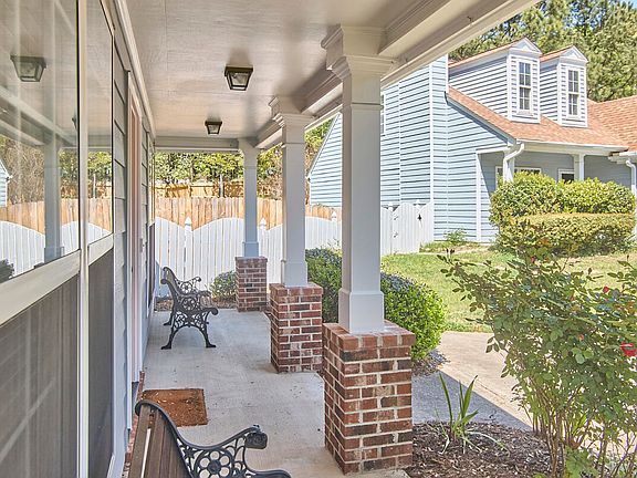 4th image of 3804 Northlake Dr
