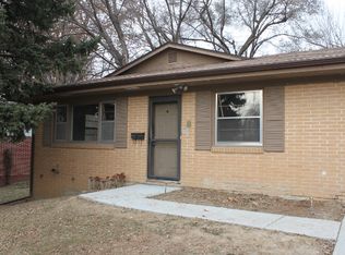 3004 Pleasant Dr, Bellevue, NE 68147