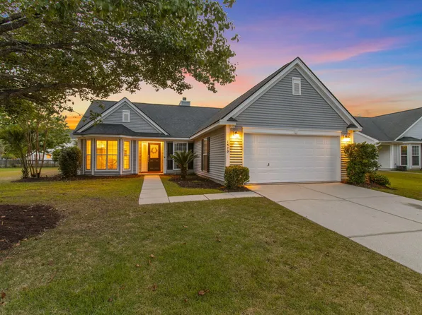1570 Sweet Myrtle Cir, Mount Pleasant, SC 29466