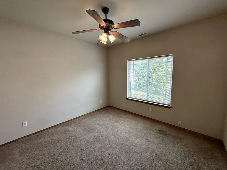 3506 Waterford St — Photo 13
