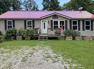 2044 Timber Crest Rd, Nashville, IN 47448