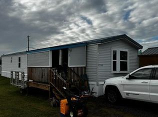 134 E St, Pittsfield, ME 04967