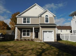5 Canal St, Raritan, NJ 08869
