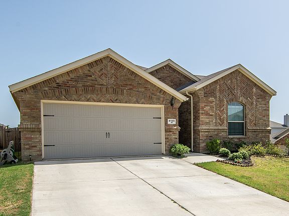 3rd image of 8149 Plateau Dr