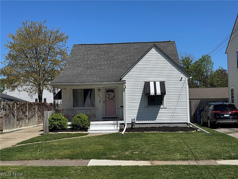 1st image of 2214 W 14th St