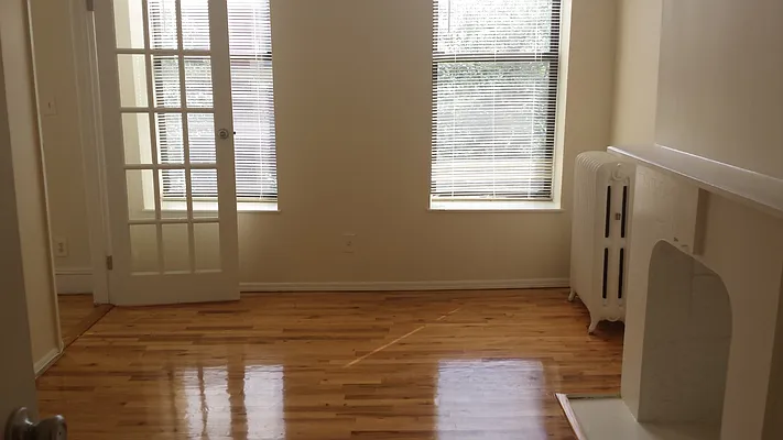 Rented by Urban Realty NYC | media 23