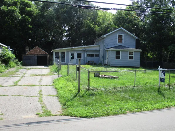 1915 River St, Jackson, MI 49202