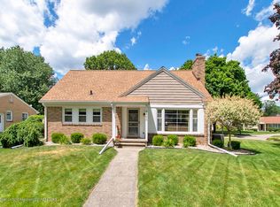 2900 S Cambridge Rd, Lansing, MI 48911