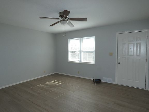 2nd image of 3606 E 72nd St