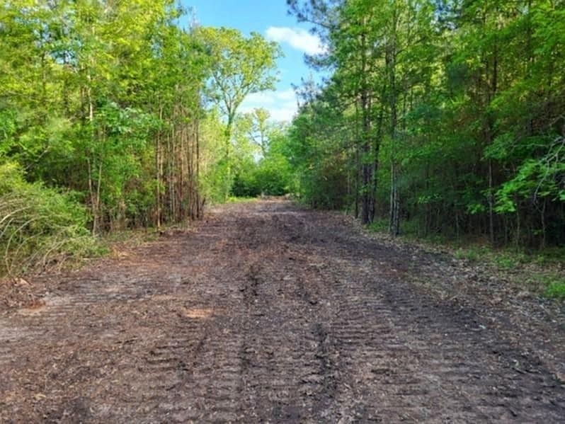 1st image of 550 Robert Jones Rd