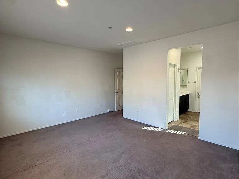 6840 Sunsight Way — Photo 38