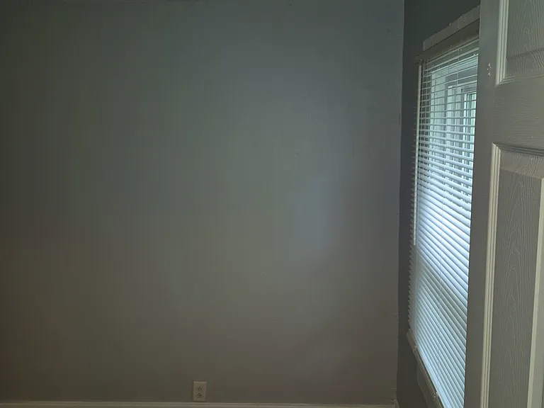 3338 N Kenwood Ave — Photo 19