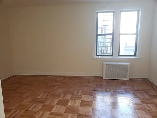 Rented by HFF Realty LLC | media 5