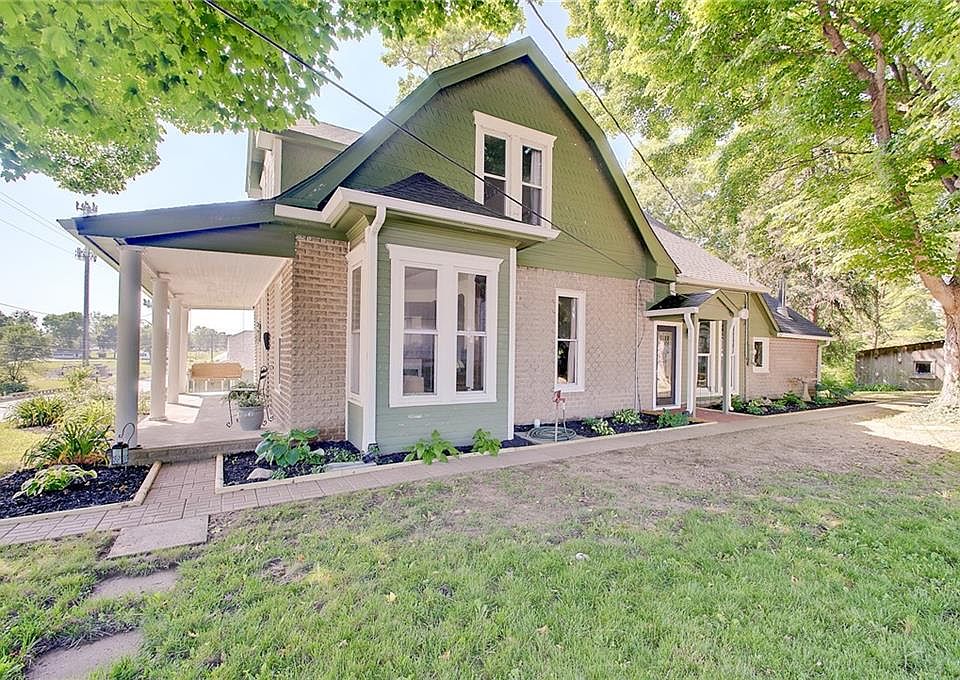 46 W Main St, Brownsburg, IN 46112 Zillow