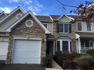 8 Hudson Dr, Basking Ridge, NJ 07920