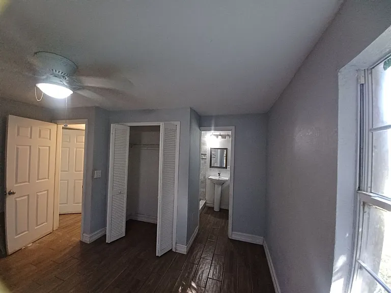 367 Montgomery Ave — Photo 13