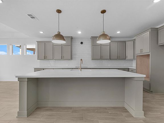 5th image of 1611 Summer Pine Ct