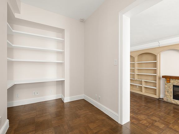 5th image of 25 Central Park W APT 2H