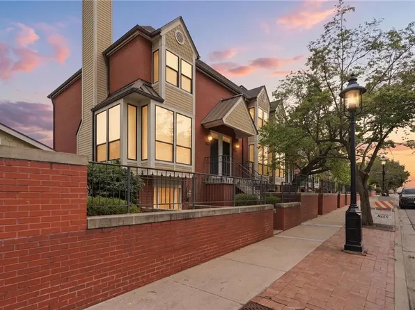 983 Pennsylvania Ave, Kansas City, MO 64105