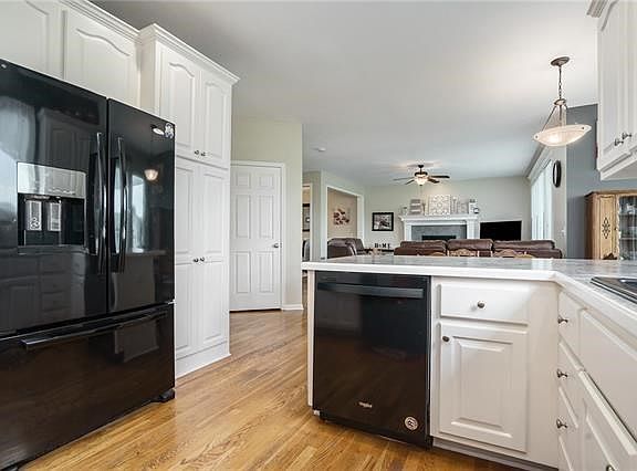 3rd image of 12129 Clubhouse Dr