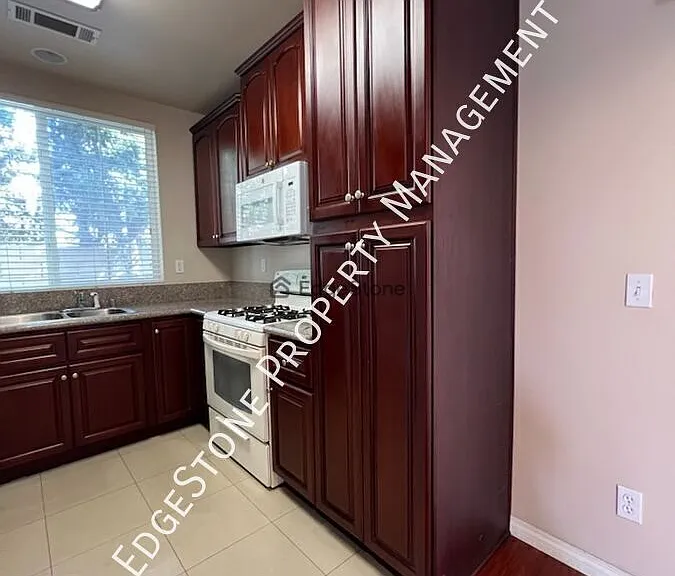 25316 Ebony Ln #1 — Photo 6