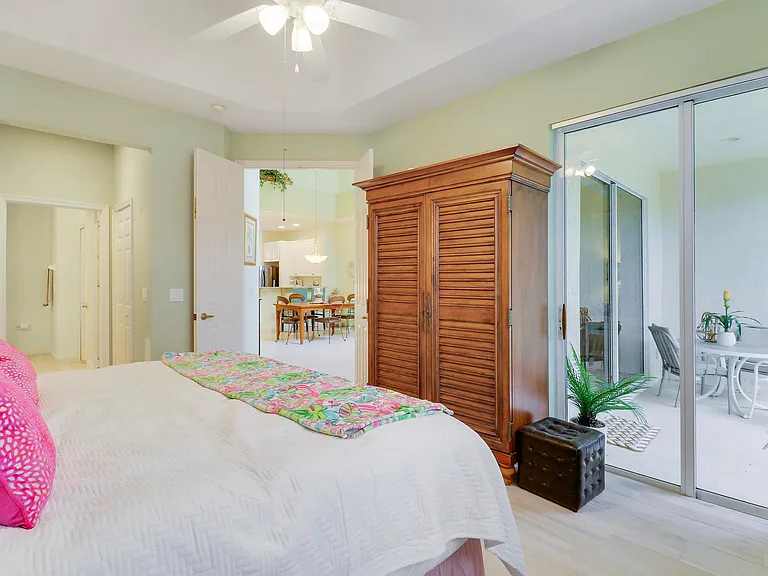 9222 Wentworth Ln — Photo 21