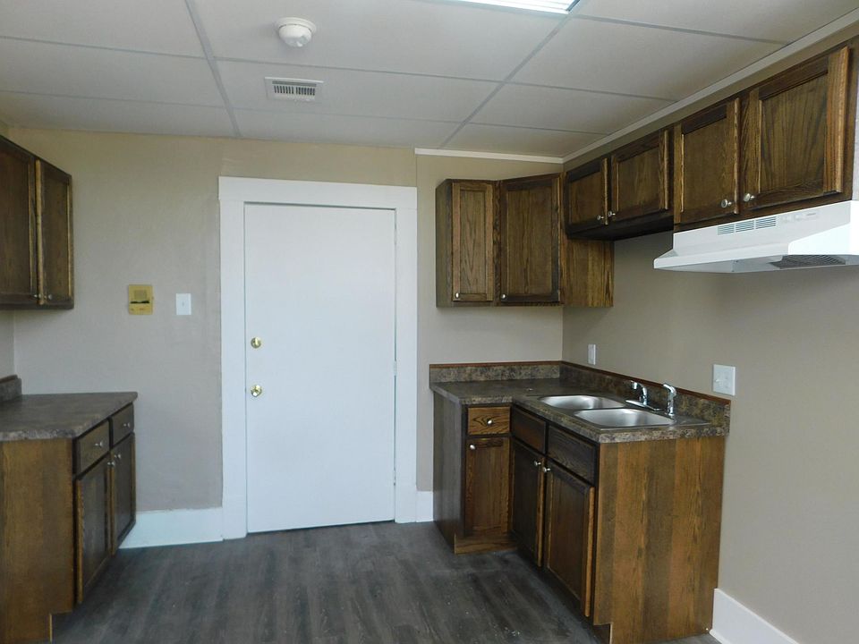 State Street Apartment Rentals Augusta, KS Zillow